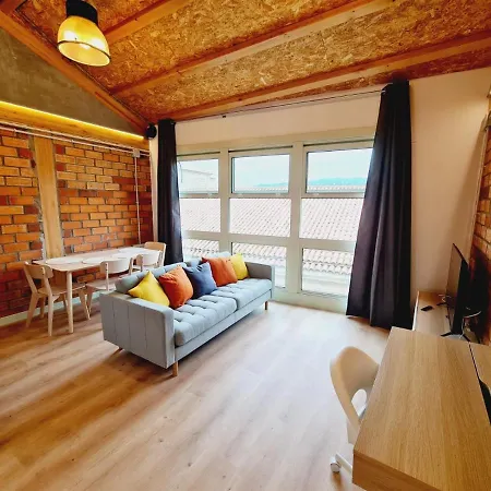 Edificio Amalia Rosina 4ºa * Ourense