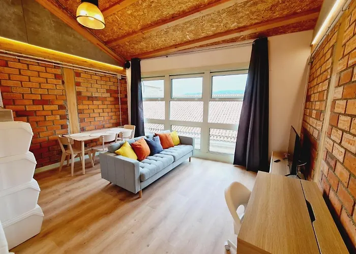 Edificio Amalia Rosina 4ºa * Ourense